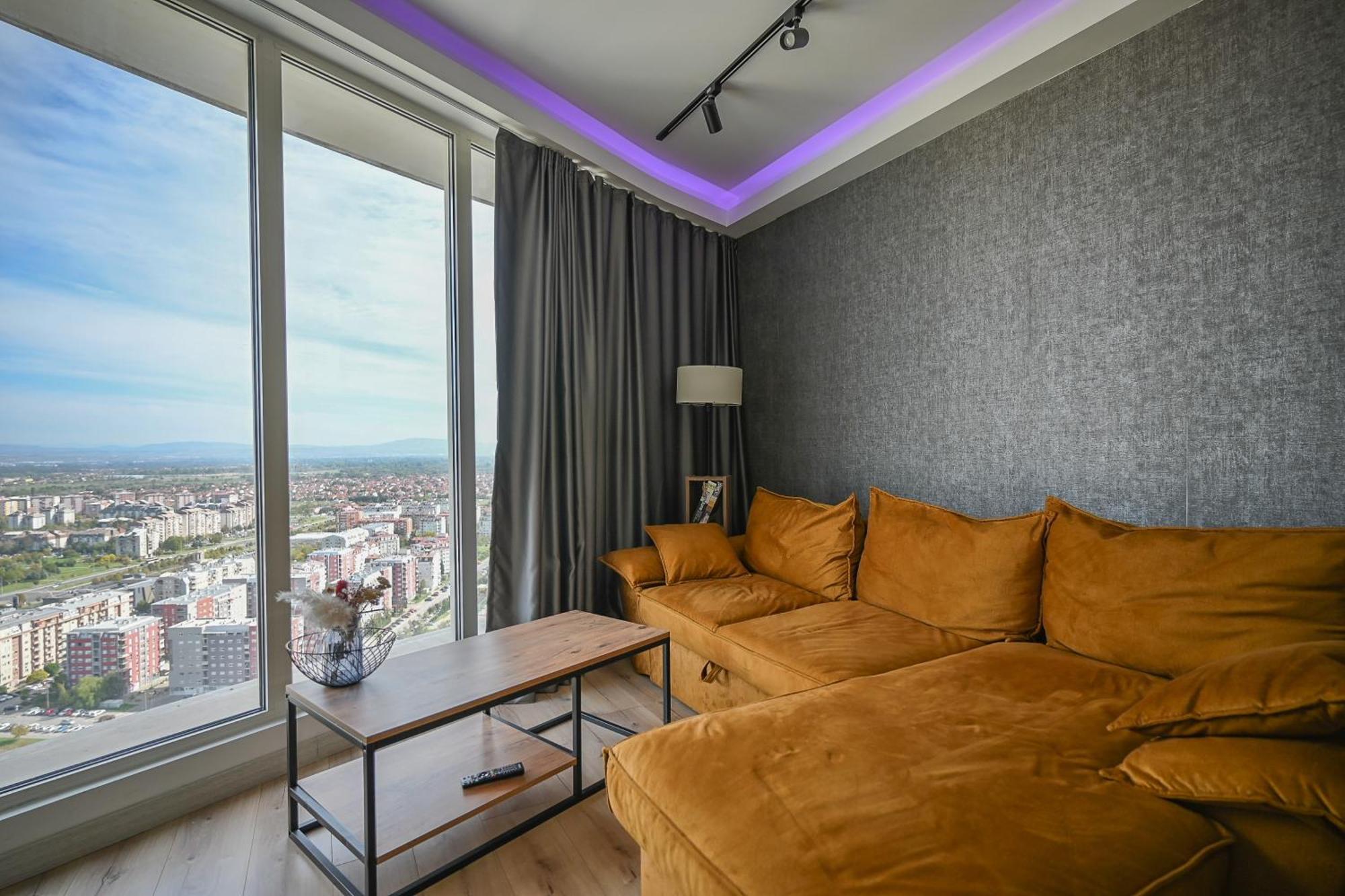 Alfred Sky Smart Apartment 29Th Spa Included Skopje Exterior foto